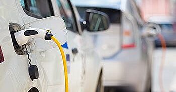 Making electric and hybrid vehicles safer | Bender GmbH & Co. KG